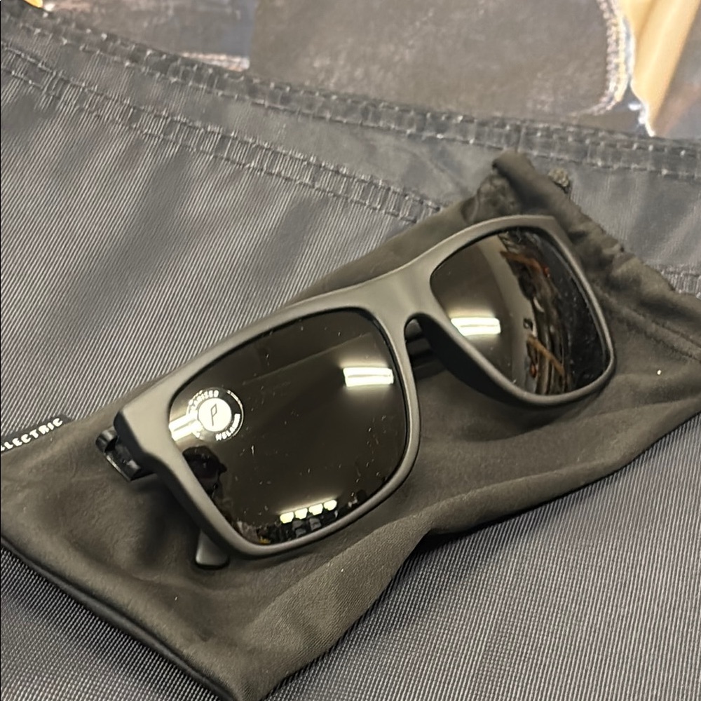 Electric Swingarm Polarized Sunglass